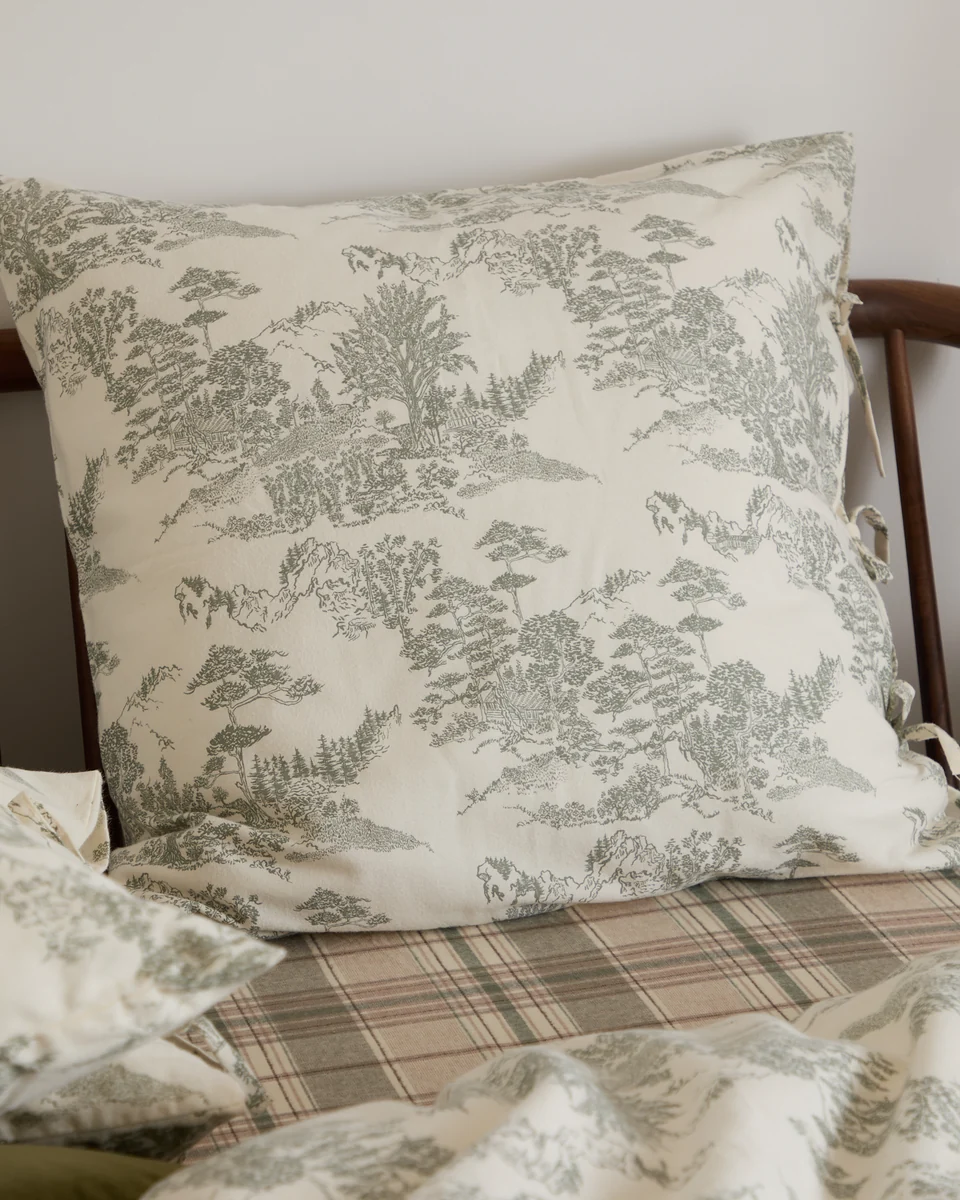 Artisan Foxford Eve Toile Flannel Square Pillowcase Genuine