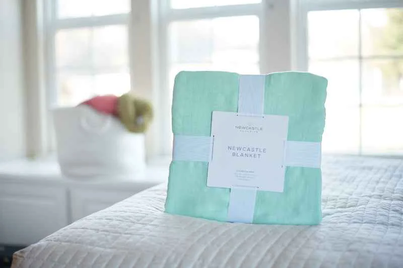 Authentic Eco-Friendly Bamboo Blanket for Comfort and Sustainability Fast