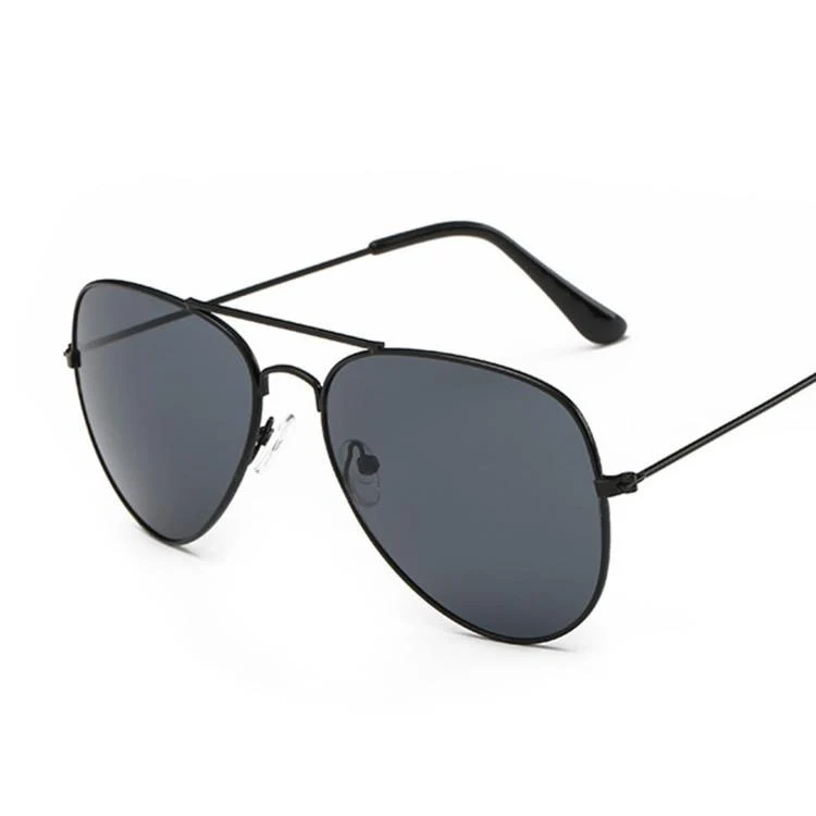 Green Classic Aviator Metal Sunglasses Carefully Designed