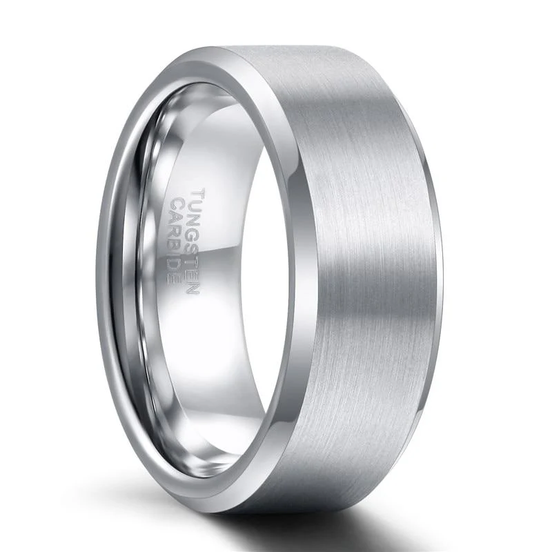 Excellent Anillo de carburo de tungsteno cepillado en tono plateado Elegant