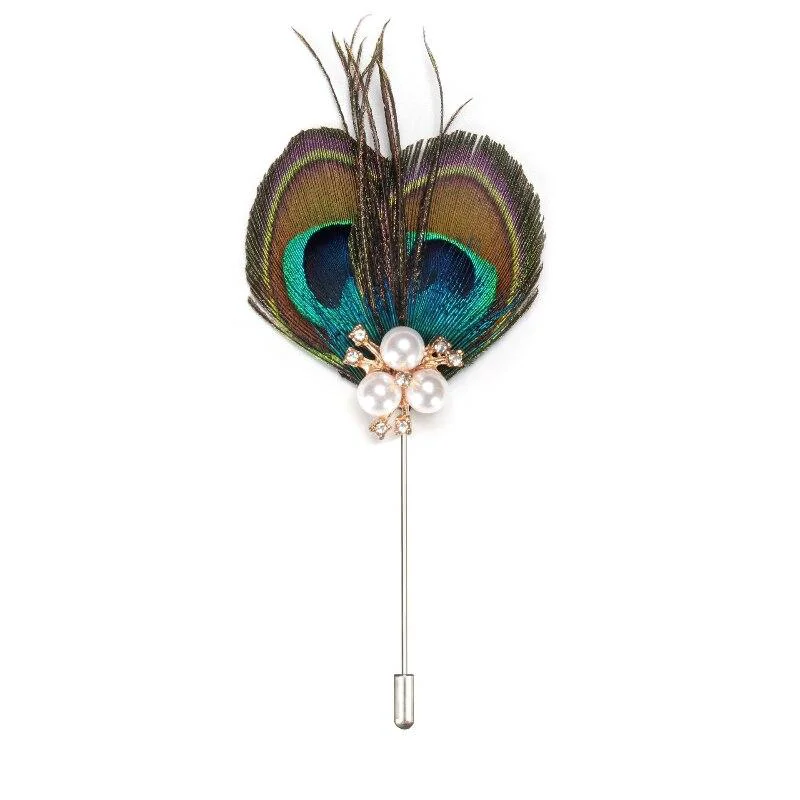 Outstanding Alfiler de solapa de pluma de pavo con perlas Next-Generation