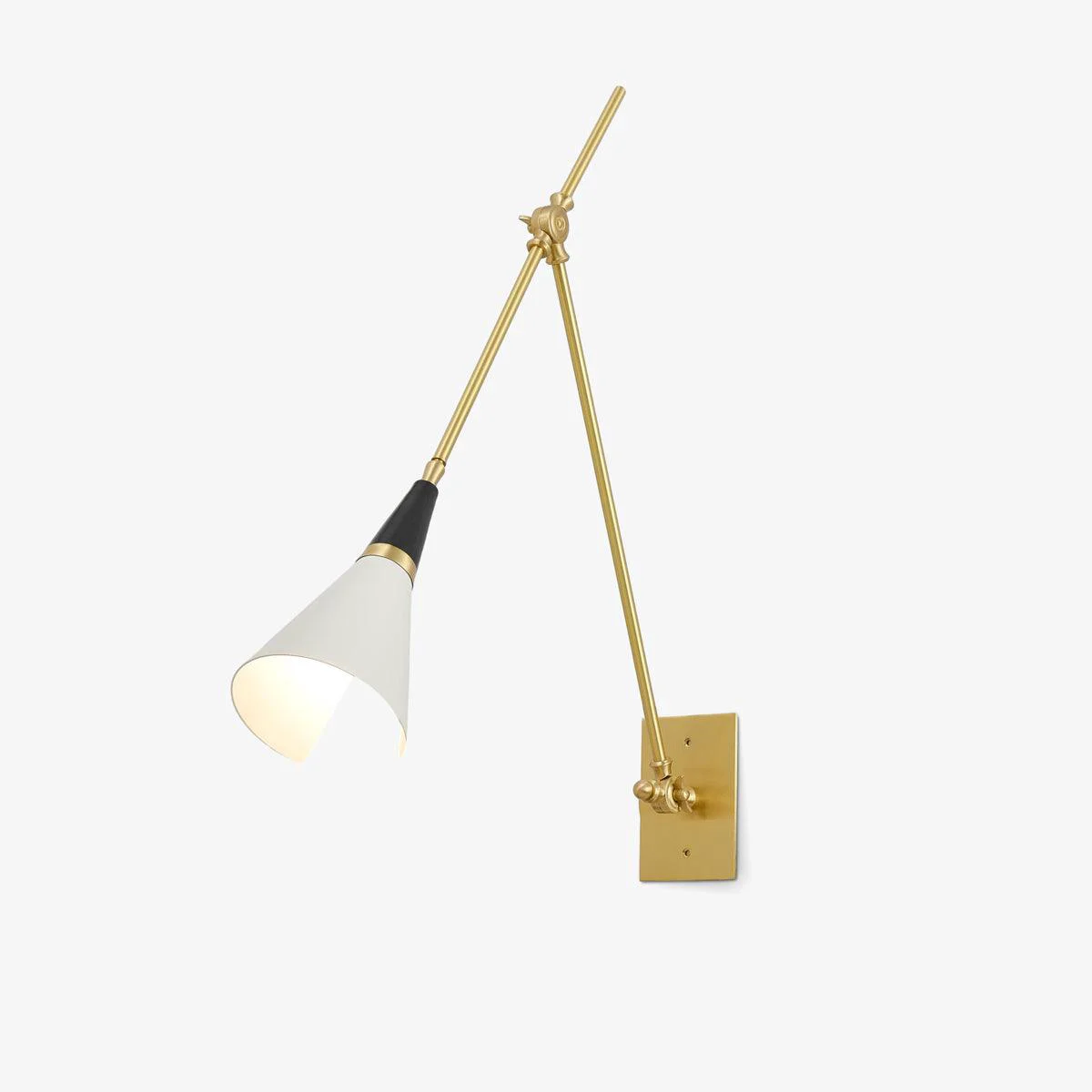 World-Class Magari Wall Lamp Premium Material