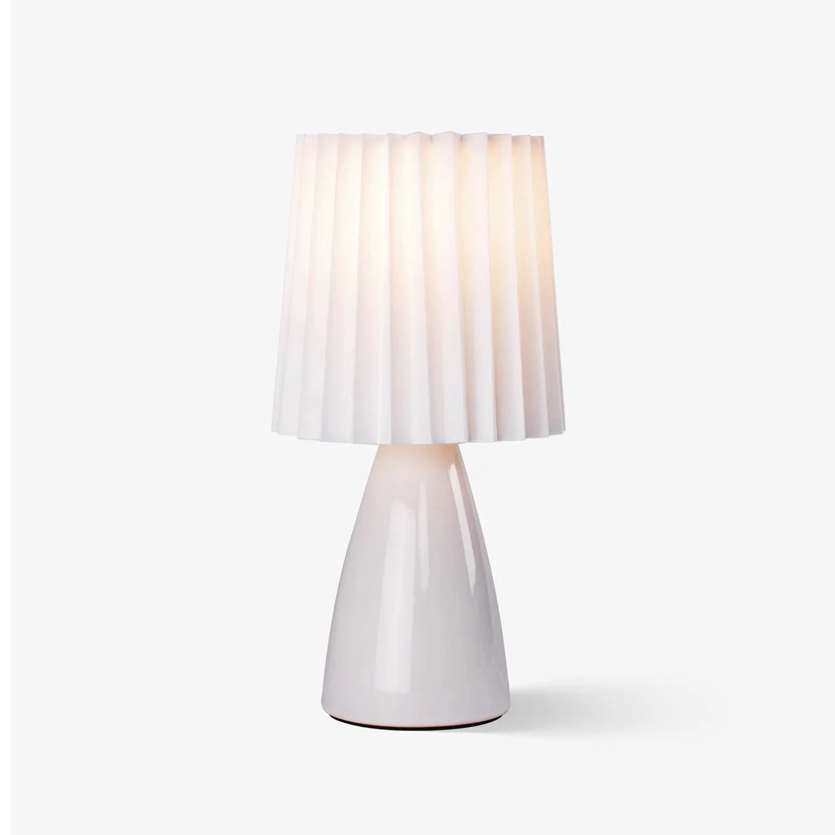 Versatile Delilah Table Lamp Detailed
