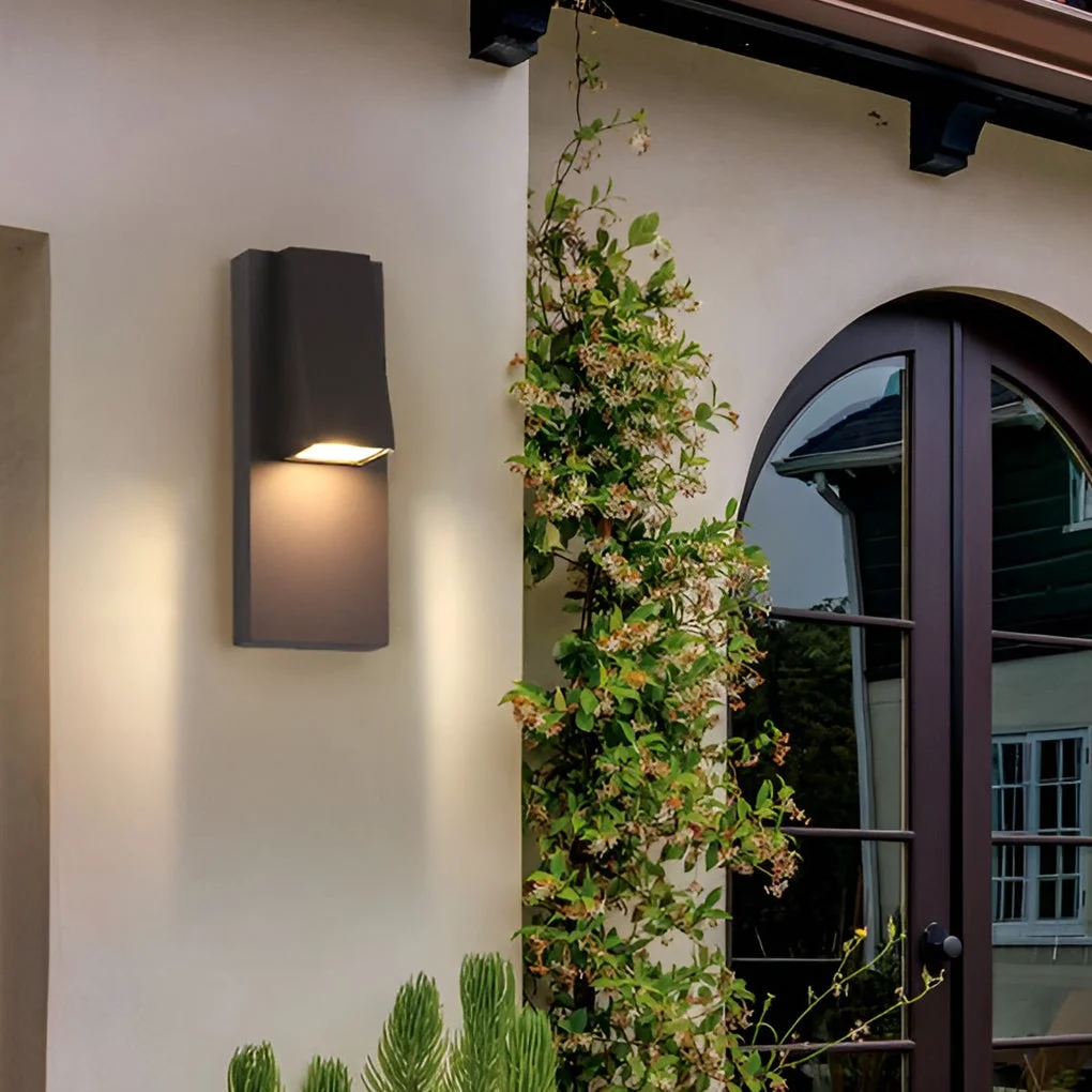 Practical Rectangle Waterproof LED Black Modern Outdoor Wall Lamp Wall Light Fixture Traditional