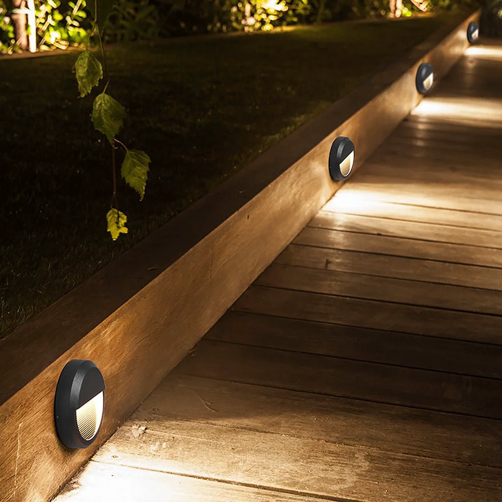 Responsible Waterproof Outdoor LED Step Lights Corner Lamp for Villa Courtyard Garden Premium Material