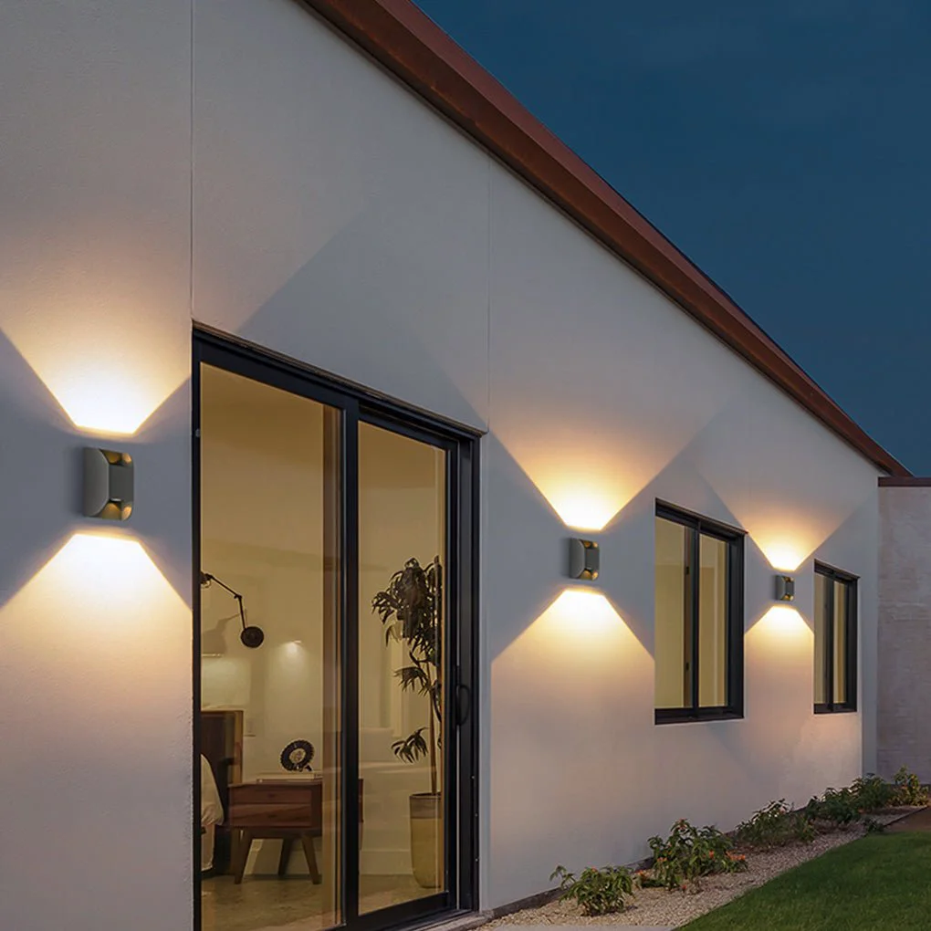 High-Grade Outdoor Waterproof LED Wall Light for Villa Foyer Garden Corridor Balcony Reusable