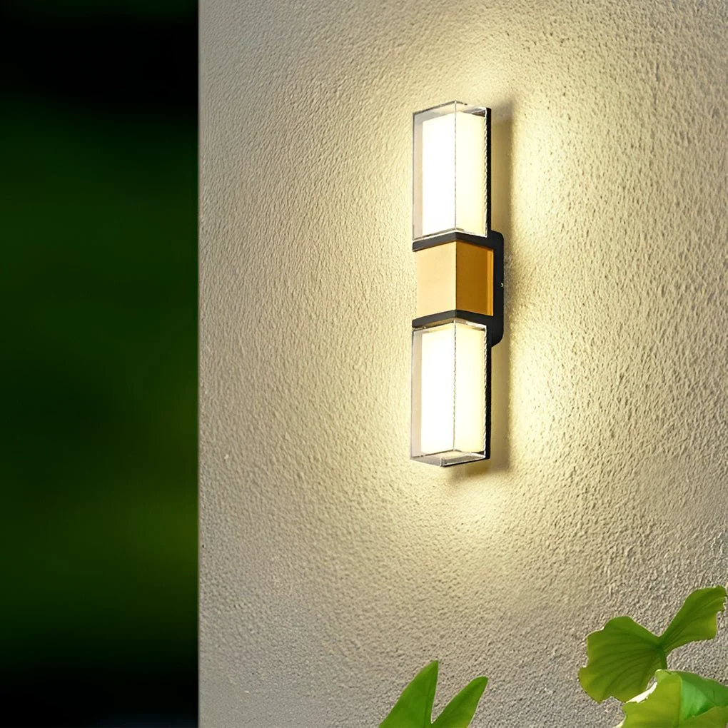 Trendy Creative Up and Down Lights Waterproof LED Wall Sconces Outdoor Wall Lights Next-Generation