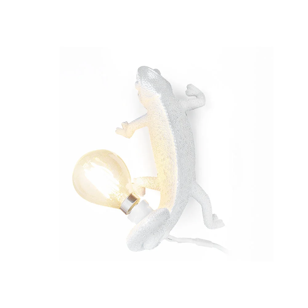 Powerful Chameleon Wall Lamp Reusable