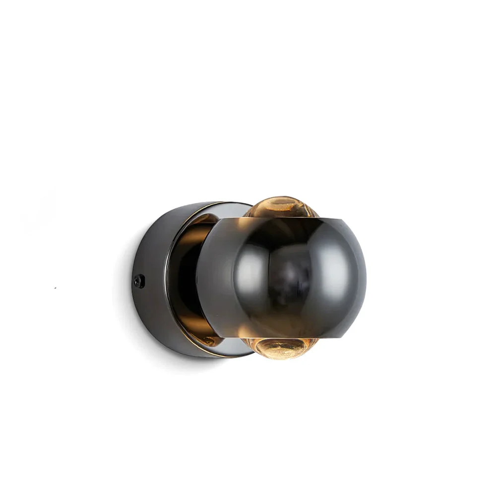 Advanced Io Verticale Wall Lamp Solid