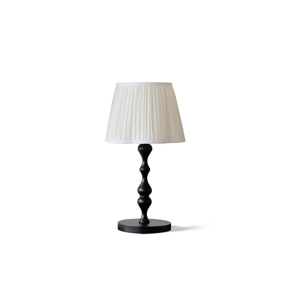 Stylish Ambrosia Table Lamp Traditional