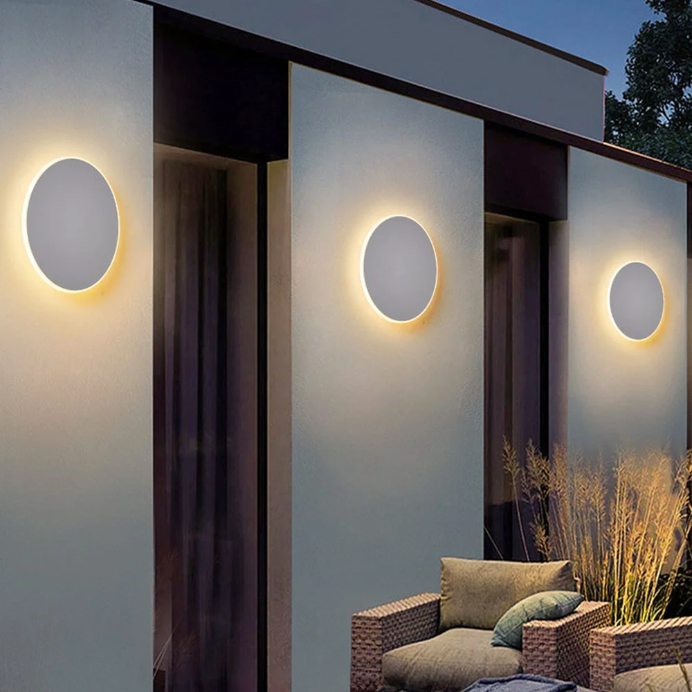 Crafted Minimalist Round Metal LED Outdoor Wall Light Secure