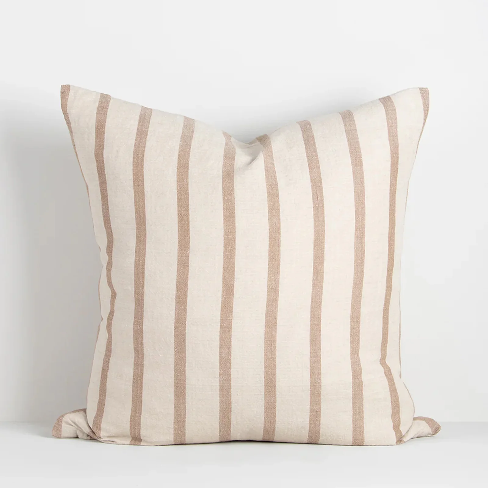 Durable Hampton Cushion Cumin 55 x 55cm Proven