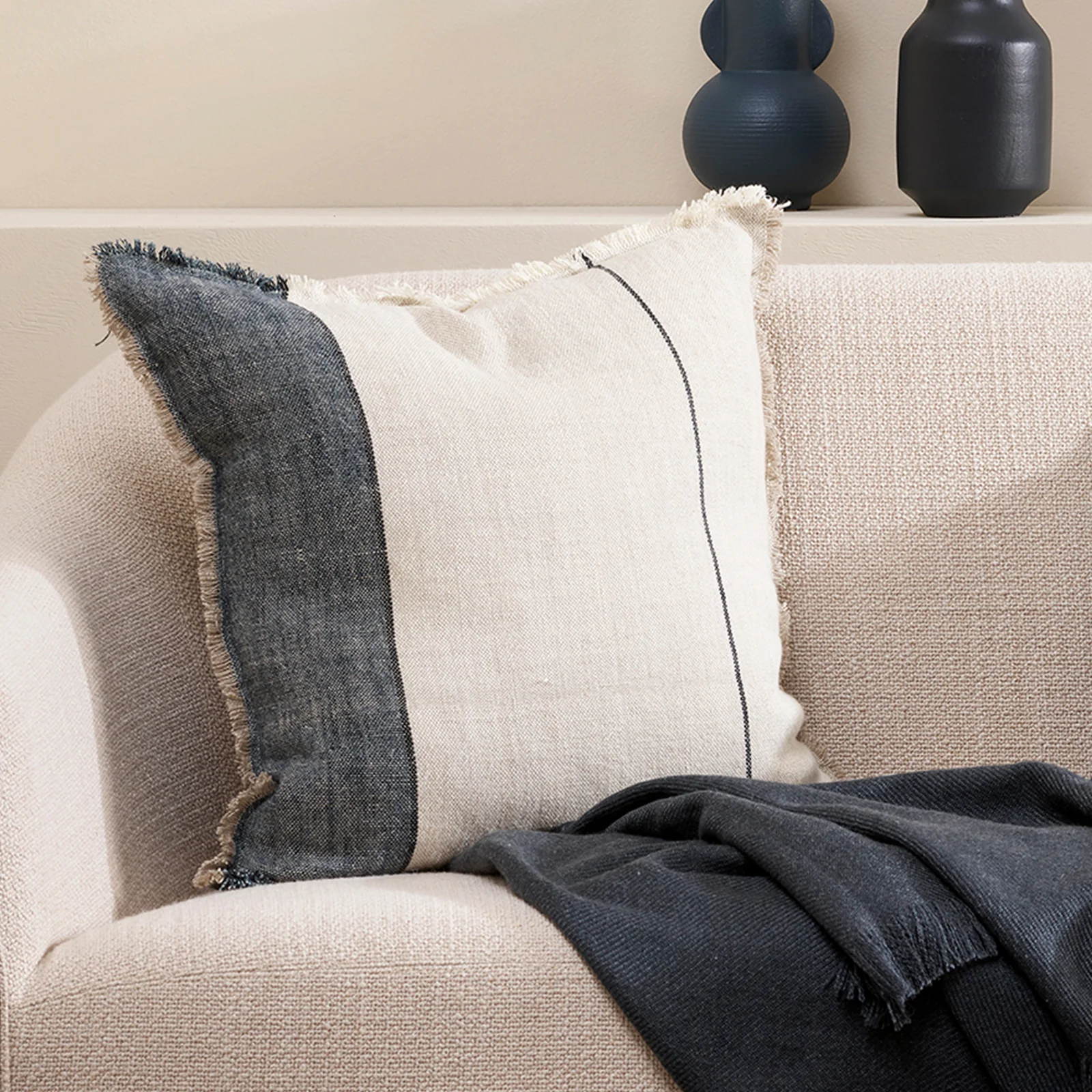 Top-Quality Frankton Cushion Cloudburst 50 x 50cm Secure