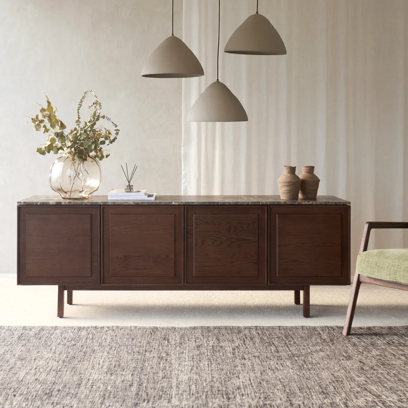 World-Class Yorke Sideboard Solid