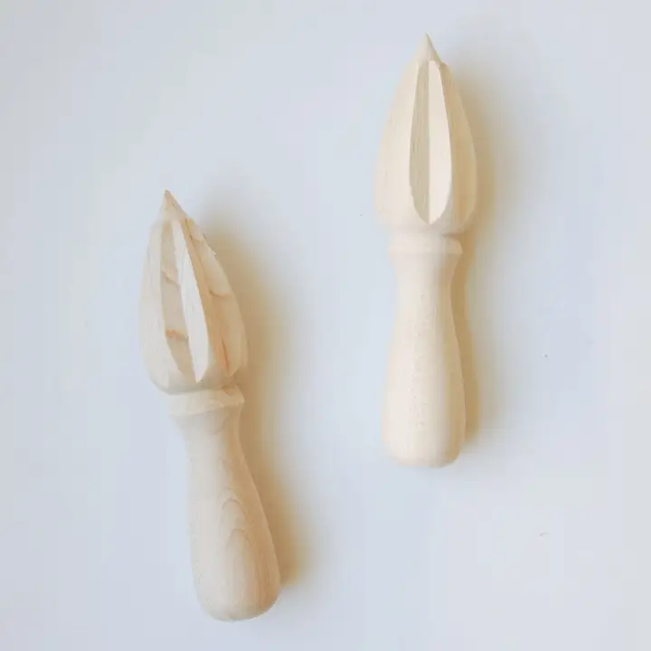 Classic Natural Wood Citrus Reamer Prestigious