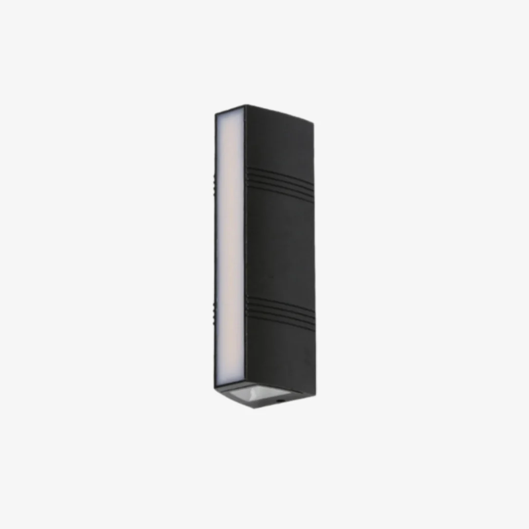 Classic Henera Wall Lamp Elegant