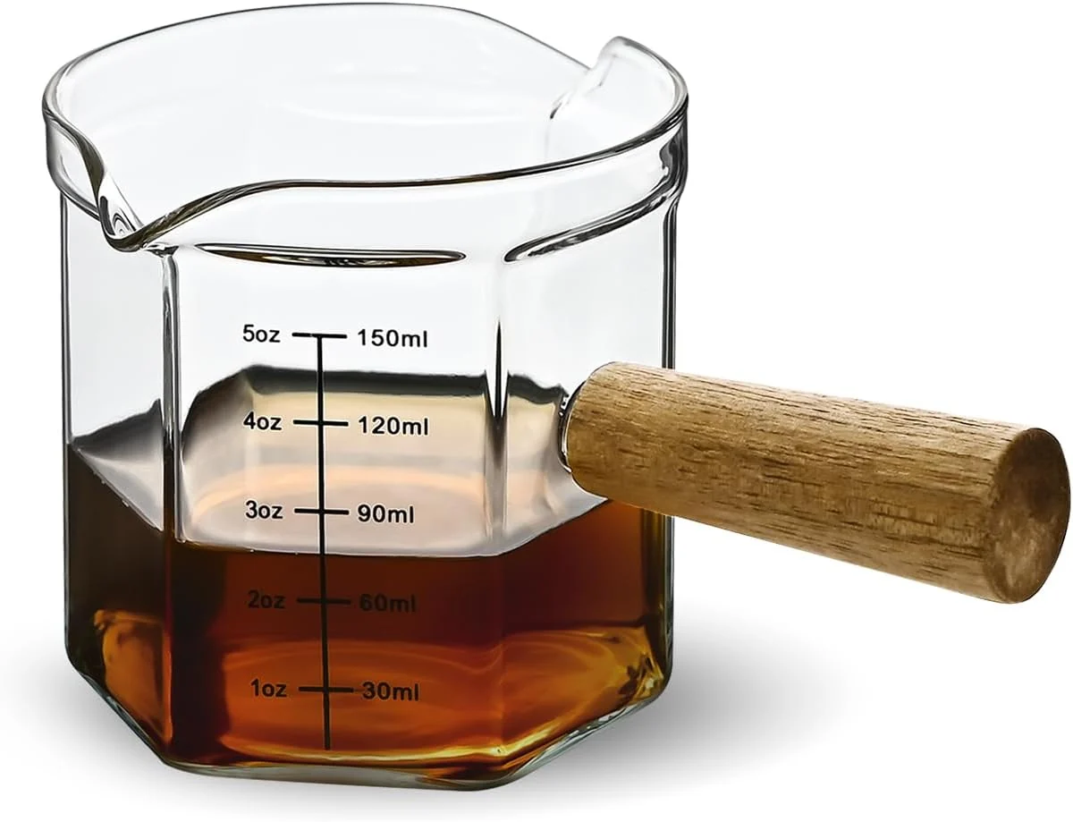 High-End Glass Measuring Cup 5oz Clear Espresso Shot Glass with Wood Handle Double Spouts Measuring Triple Pitcher Milk Cup for Coffee Tea Transparent Easy-to-Use