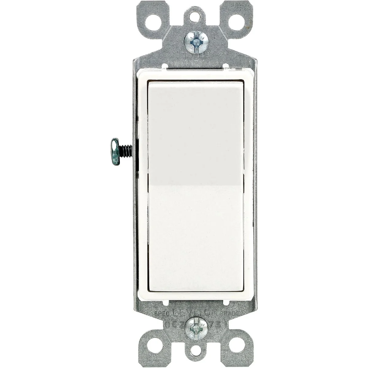 Eco-Friendly Leviton Residential 15A White Grounded 4-Way Switch High-Performance