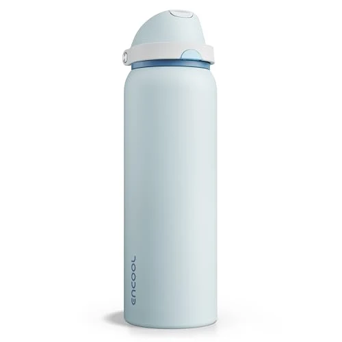 Contemporary Insulated Water Bottle with Straw Expertly Made