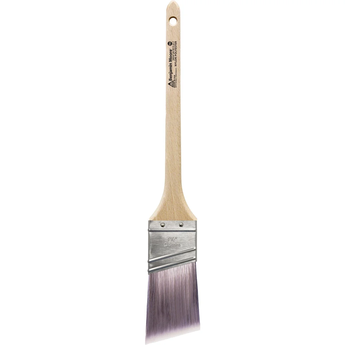 Flexible Benjamin Moore 1.5 In. Firm Nylon Poly Thin Angle Sash Brush Top-Quality