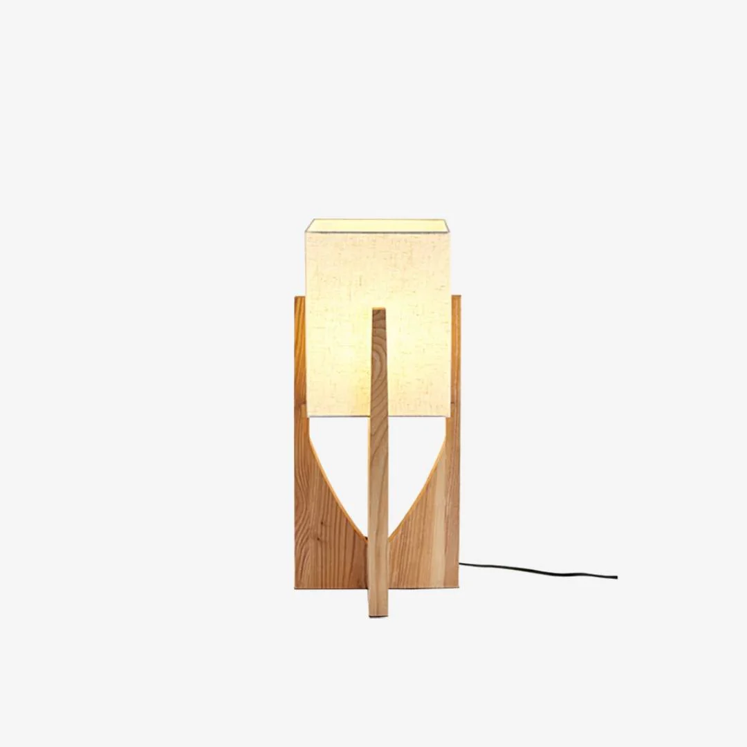 Classic Fairolen Table Lamp Consistent